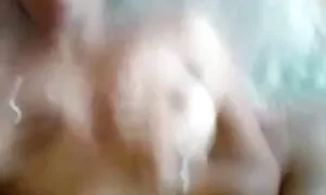 সুন্দরী বাংলা দেশী চুদাচুদী বালিকা