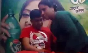 মেয়ে বাংলা দেশী চুদাচুদী সমকামী