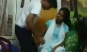 বাড়ীতে তৈরি বেলেল্লাপনা ইতালিয়ান বাংলা চুদা চুদী বড়ো পোঁদ ধাক্কা মারা