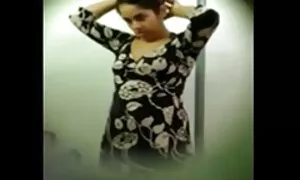 সুন্দরী বাংলা চুদা চুদী বালিকা