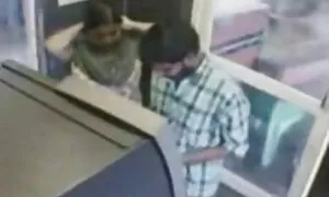 উভমুখি যৌনতার, মেয়ে ছুদা চুদী হিজড়া