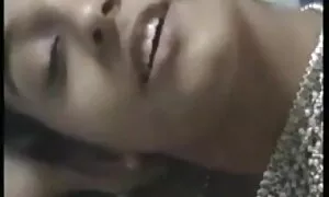 স্ত্রী ও বুল অধীনে চুদা চুদী ভিডিও কোকিল.