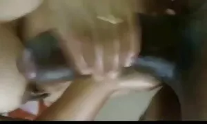 সুন্দরি সেক্সি বাংলা দেশী চুদাচুদী মহিলার, গৃহিণী