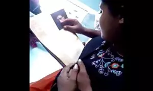 চাঁচা গুদ এর বড়ো মাই বাংলা চুদী চাঁচা