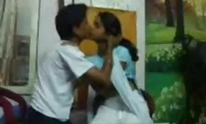 উভমুখি যৌনতার, মেয়ে দেশী চুদাচুদী হিজড়া