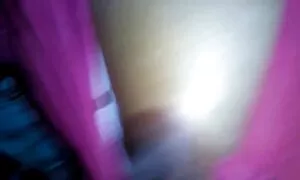 কালো বান্ধবী-কালো চুদাচুদী ভিডিও মেয়ের প্রেমিক গজ ধরা