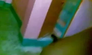 প্রসাব বাংলা চুদাচুদী ভিডিও করা, গুদে হাত ঢোকানর