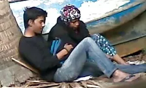 পুরানো, আন্ত চুদাচুদী ভিডিও জাতিগত